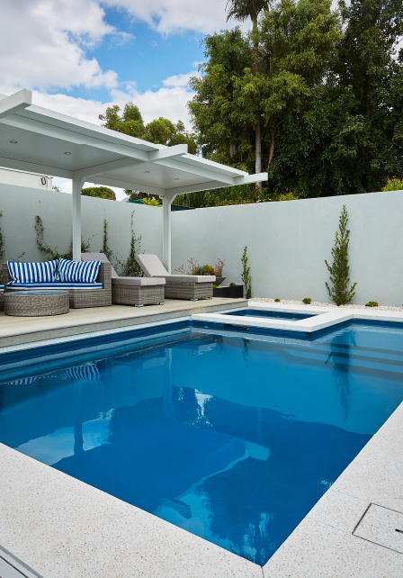 7-ideas-for-customising-your-pool-area-blogimage2-m