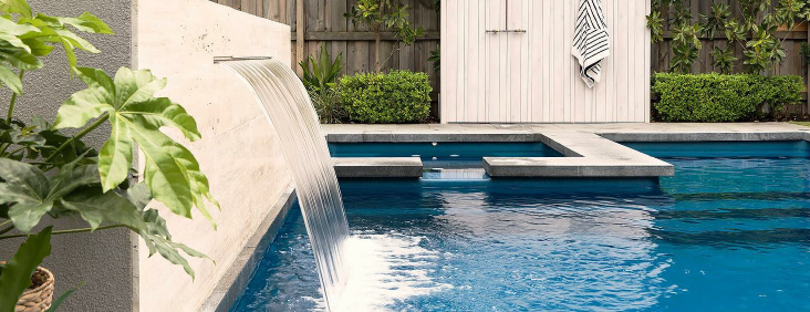 a-guide-to-staying-on-top-of-pool-water-levels-blogimage1