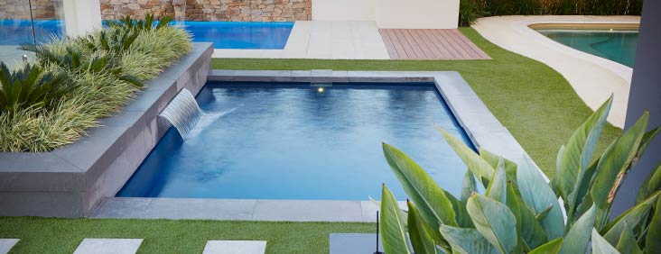 beat-the-heat-with-pool-shade-hacks-stay-cool-while-you-swim-blogimage2