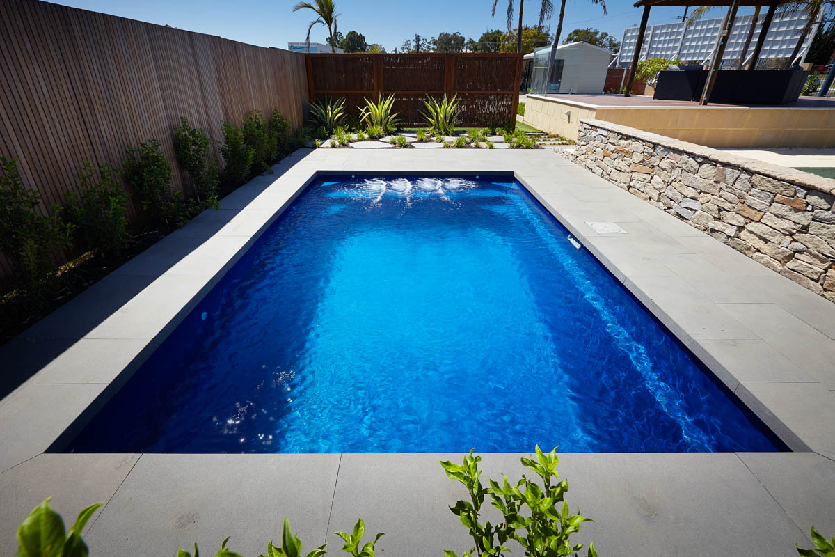 plunge-pools-galleryimage-1